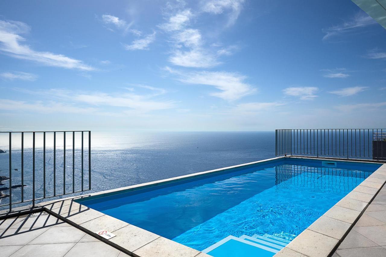 Peak A Boo Private Heated Pool And Private Parking Villa Câmara de Lobos Exterior photo